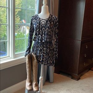 Veronica M Size M long sleeved dress lace-up neck